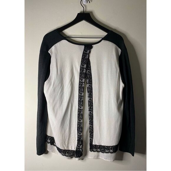 Chico’s Split Back Black & White Cardigan Sweater - Picture 2 of 10